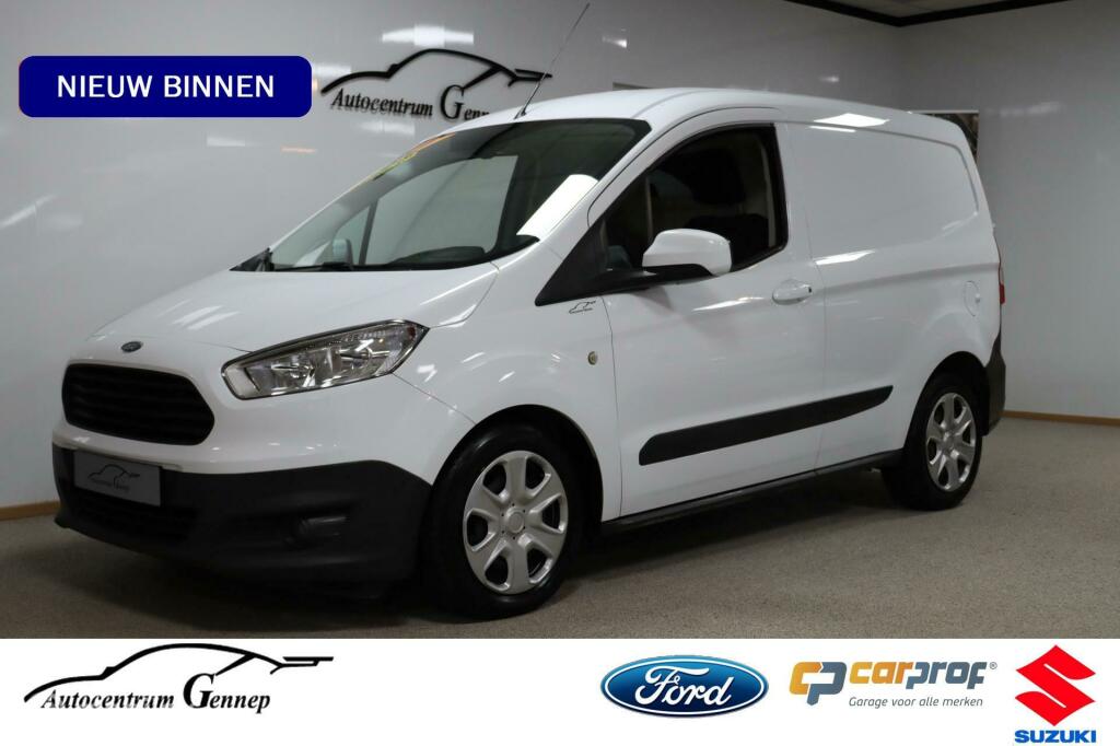 Ford-Transit Courier-thumb